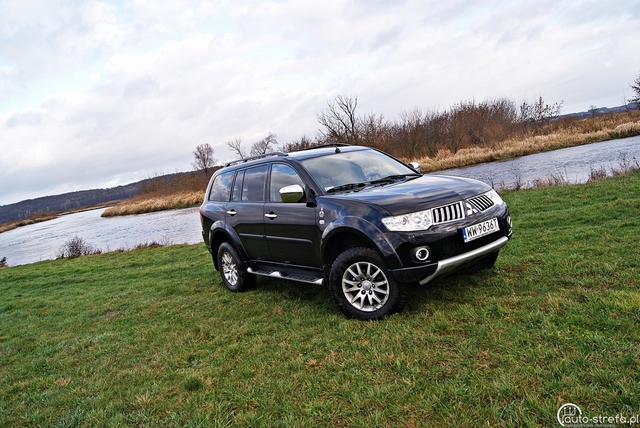 Mitsubishi Pajero Sport A/T - rosyjski niedźwiedź