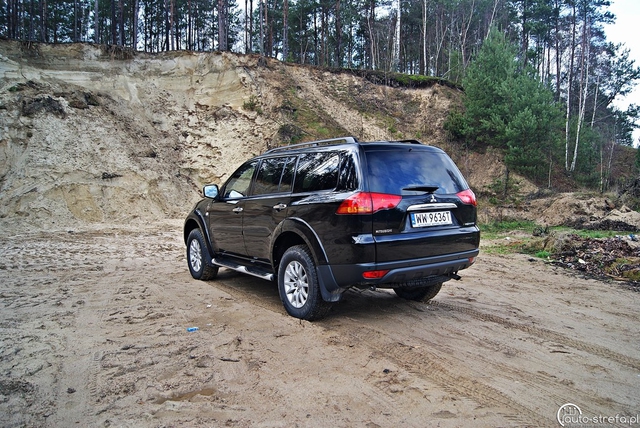 Mitsubishi Pajero Sport A/T - rosyjski niedźwiedź