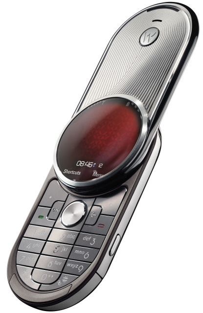 Telefon Motorola AURA z okrągłym ekranem