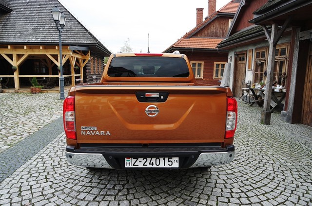 Nissan NP300 Navara: czy podbije rynek pick-upów?