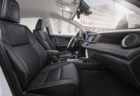 Toyota RAV4 Hybrid - siedzenia