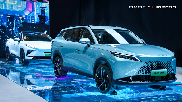 OMODA 7 Super Hybrid, JAECOO 5 i OMODA 3 - co nowego w gamie chińskich SUV-ów w Polsce?