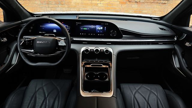 Omoda 9 Super Hybrid - premiera w Polsce
