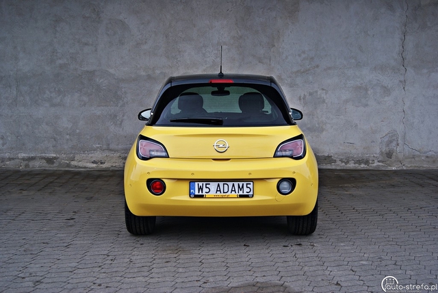 Bardzo stylowy Opel Adam