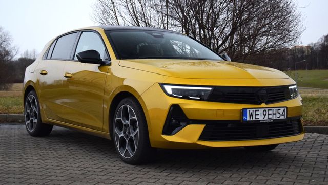 Opel Astra mHEV. Czy to dobry wybór?