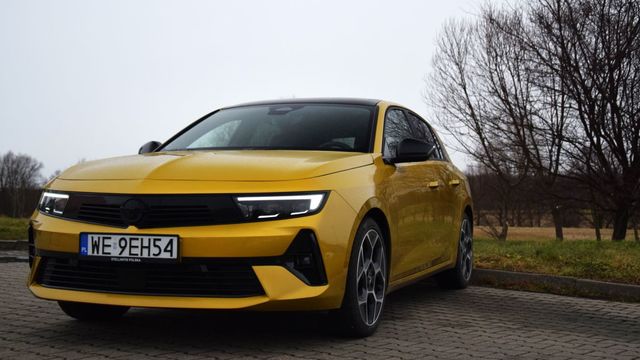 Opel Astra mHEV. Czy to dobry wybór?