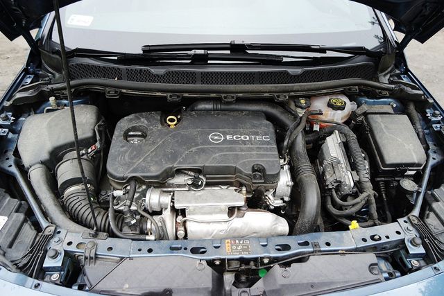 Opel Astra 1.4 Turbo Dynamic będzie rynkowym hitem?
