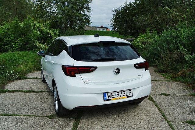Opel Astra 1.6 CDTI Elite - gdyby nie ta cena...