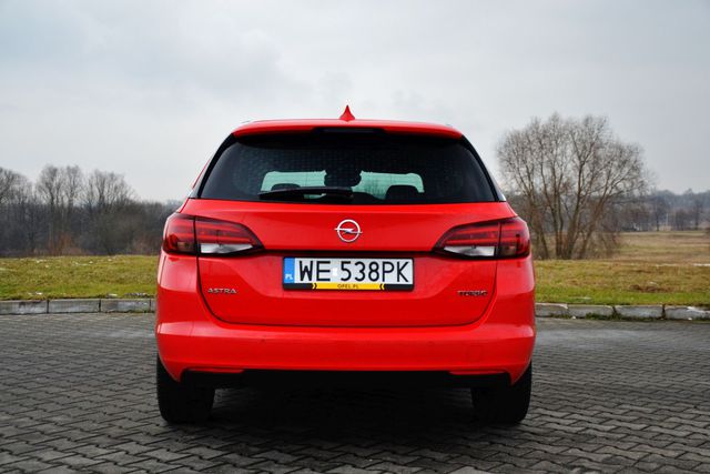 Opel Astra Sports Tourer 1.4 Turbo AT Elite