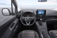 Opel Combo 2018 - wnętrze