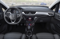 Opel Corsa OPC - wnętrze