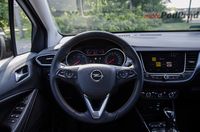 Opel Crossland X 1.5D - deska rozdzielcza
