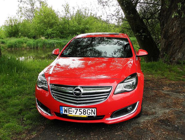 Opel Insignia 2.0 CDTI BiTurbo OPC Line jeździ i wygląda doskonale
