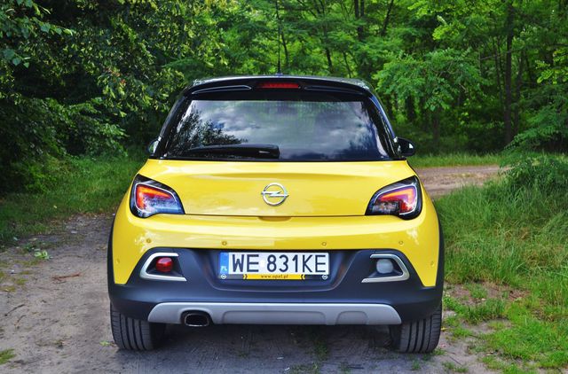 Uroczy Opel ADAM ROCKS 1.0 Turbo