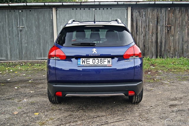 Peugeot 2008 1.2 VTi Allure bardzo "trendy"