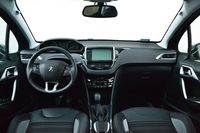 Peugeot 2008 1.6 VTi Allure - wnętrze