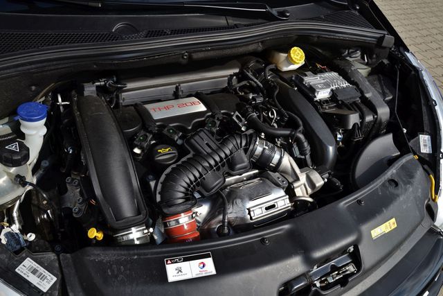 Odmłodzony Peugeot 208 GTi 