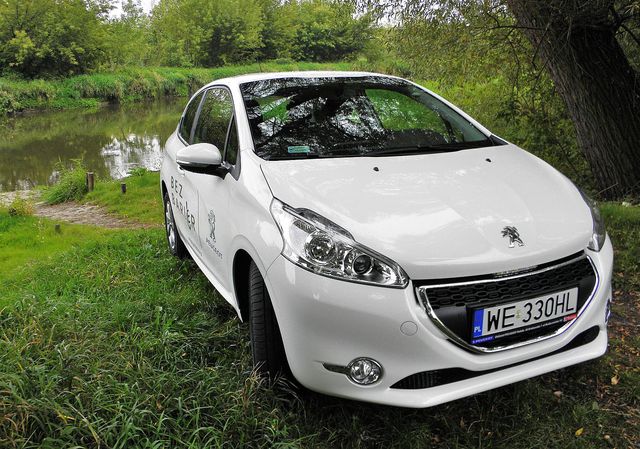 Peugeot 208 1.2 ETG także dla osób niepełnosprawnych