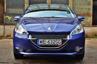 Peugeot 208 1.6 e-HDi Allure - przód auta