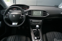 Peugeot 308 1.6 THP - wnętrze