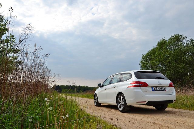 Peugeot 308 SW 1.6 BlueHDi Active - idealne kombi