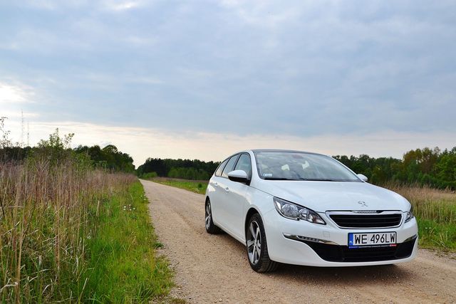 Peugeot 308 SW 1.6 BlueHDi Active - idealne kombi