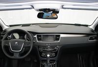 Peugeot 508 RXH 2.0 BlueHDi - wnętrze