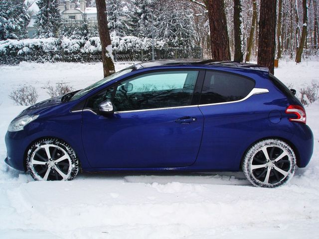 Peugeot 208 1,6 e-HDI Allure