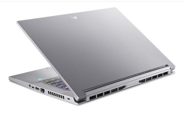 Nowy laptop Acer Predator Triton 16