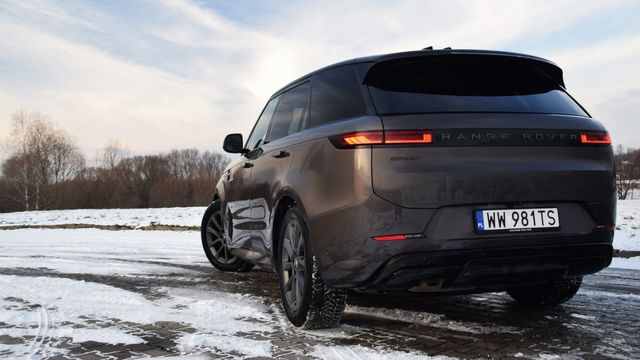 Range Rover Sport 3.0D, czyli elegancja, komfort i sportowe osiągi