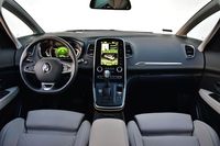 Renault Grand Scenic 1.3 TCe EDC Bose - wnętrze