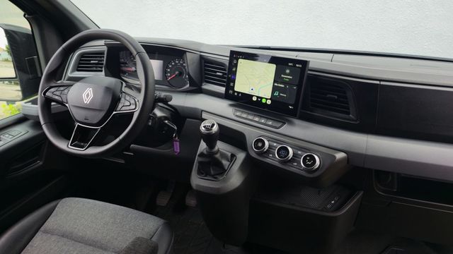 Renault Master 2.0 dCi dobry nawet na wakacyjną podróż