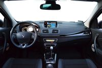 Renault Megane 1.2 TCe EDC Bose - wnętrze