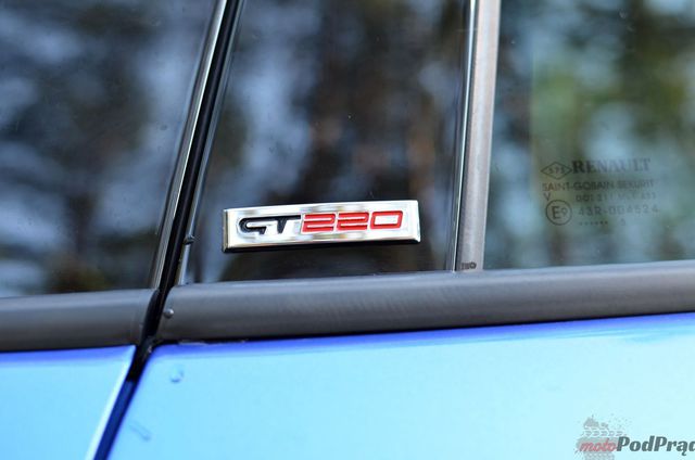 Renault Megane GT 220 to istny dzikus