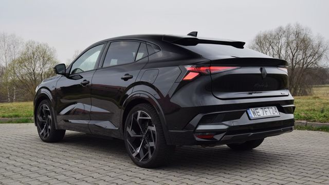 Renault Rafale E-Tech 4x4 może zaskoczyć