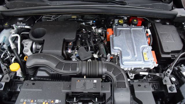 Renault Symbioz E-Tech, godny następca Megane