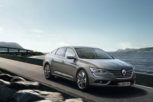 Renault Talisman - atak na segment D