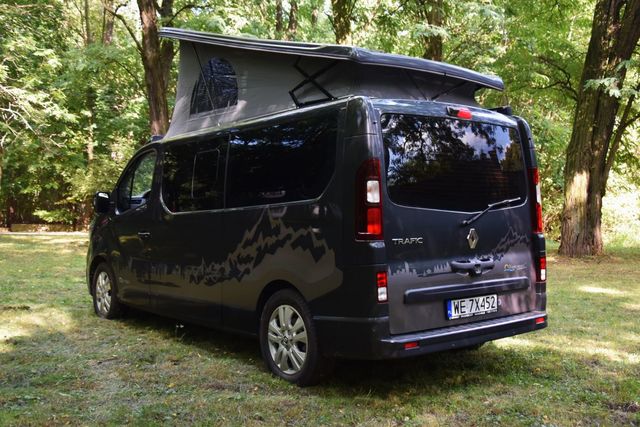 Renault Trafic Wavecamper z długą listą zalet