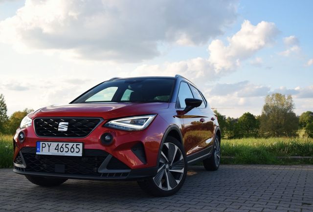 SEAT Arona 1.5 TSI DSG FR, suv którego da się lubić