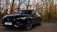 SEAT Leon Sportstourer e-Hybrid - z przodu