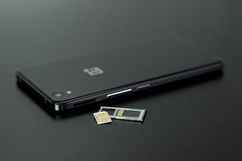 Jak nie stać się ofiarą ataku SIM swap? [© pixabay.com]