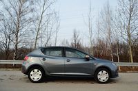 Seat Ibiza 1.2 TSI Style - z boku