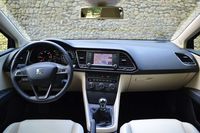 Seat Leon ST 2.0 TDI 4Drive Style - wnętrze