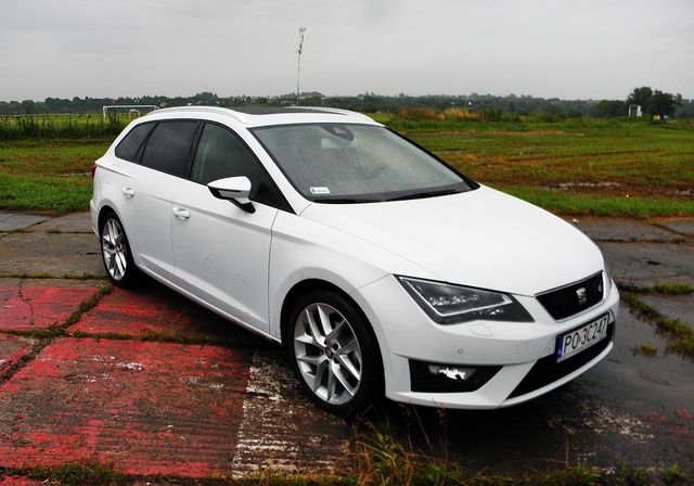 Seat Leon ST 2.0 TDI CR FR - między sportem a komfortem