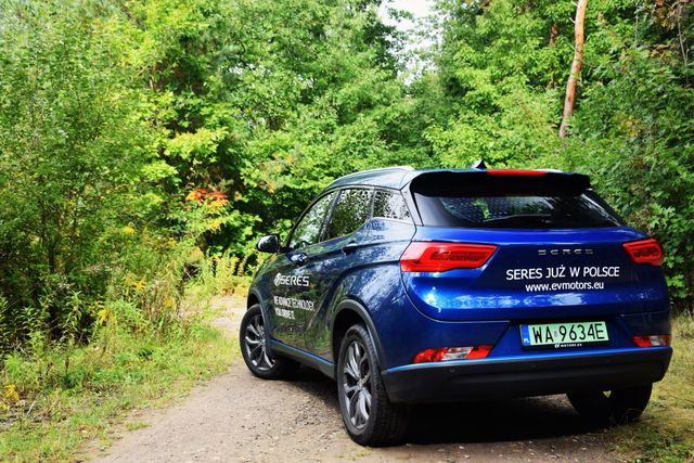 Seres 3 - chiński suv elektryczny dostępny od ręki