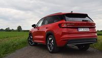 Skoda Kodiaq PHEV - tył z lewej