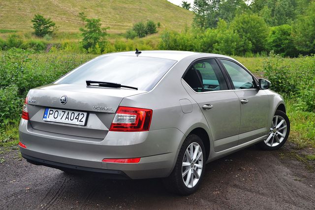 Skoda Octavia 1.2 TSI Ambition dla ceniących wygodę