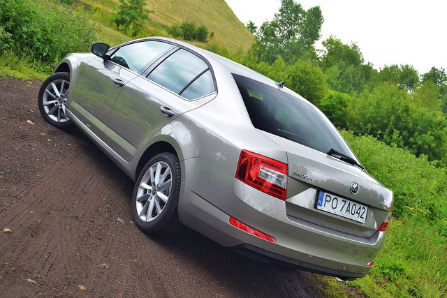 Skoda Octavia 1.2 TSI Ambition dla ceniących wygodę