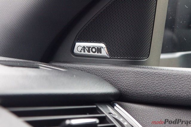 Skoda Octavia RS wyróżnia się na drodze
