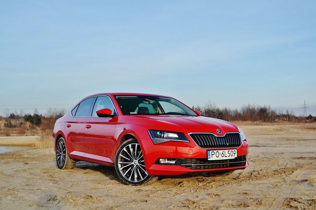 Skoda Superb 2.0 TDI DSG 4x4 Laurin & Klement